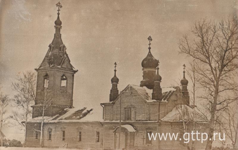 Храм в честь Архистратига Михаила в селе Липовке Ардатовского района Нижегородской области, фото 1968 года