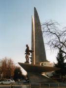 Памятник Алексееву на бульваре Юбилейном, фото Галины Филимоновой