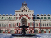 Чугунный фонтан на площади перед Главным Ярмарочным домом, фото Галины Филимоновой