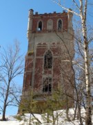 Водонапорная башня в посёлке Октябрьском, фото Николая Киселёва