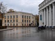 Центральный универмаг (сейчас - торгово-промышленная палата) в Дзержинске, фото Надежды Щема