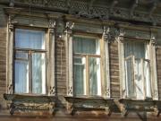Окна старинного особняка в Горбатове, фото Татьяны Грачёвой