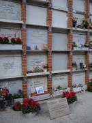 Мемориальная доска А.В.Сухово-Кобылину на кладбище в Болье, фото Татьяны Виноградовой
