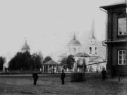 Вид с Соборной площади на                                       Троицко-Варнавинский монастырь.                                               к. XIX – н. XX вв., фото предоставлено Галиной Цыгановой
