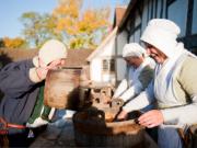 Guides at Mary Ardens Farm, a real working Tudor Farm (Mary Arden was Shakespeares mother, and this is the farm that Shakespeare would have gone to when he was a child), photo by Amy Murrell